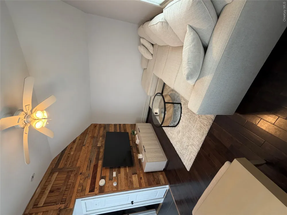 79 Radcliffe Road #2 Island Park, NY 11558