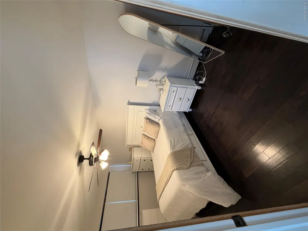 79 Radcliffe Road #2 Island Park, NY 11558