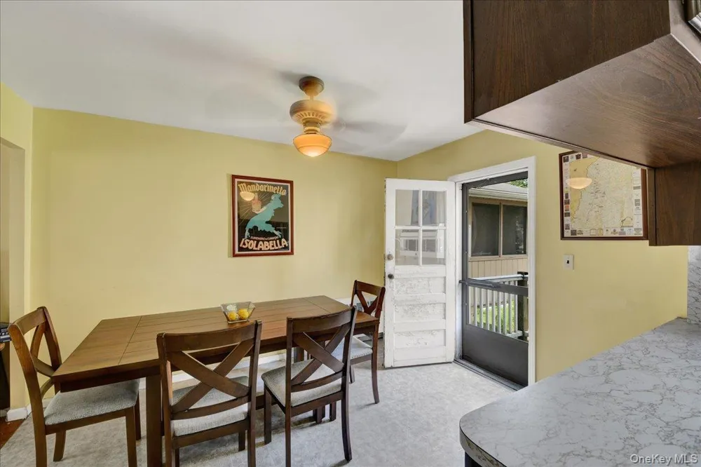 3015 Waterbury Avenue Bronx, NY 10461