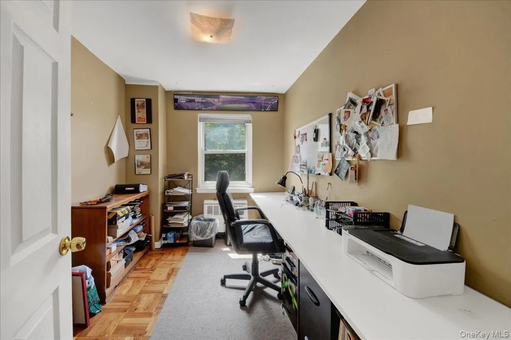 3015 Waterbury Avenue Bronx, NY 10461