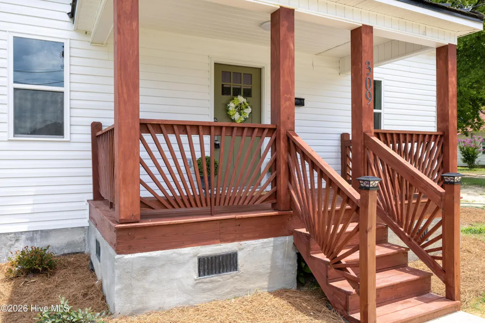 309 Stetson Street Clinton, NC 28328