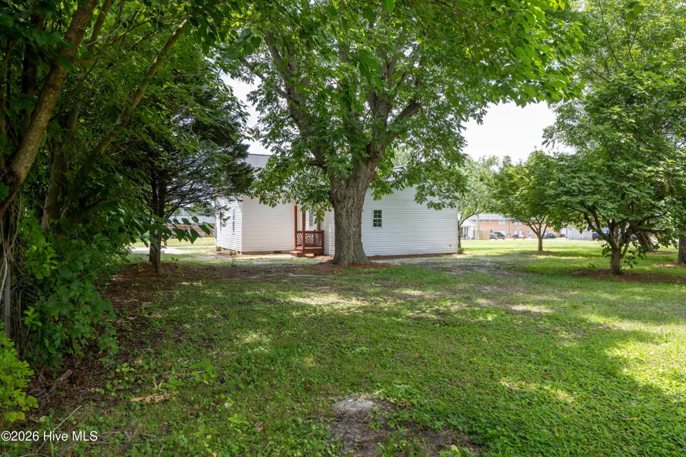 309 Stetson Street Clinton, NC 28328