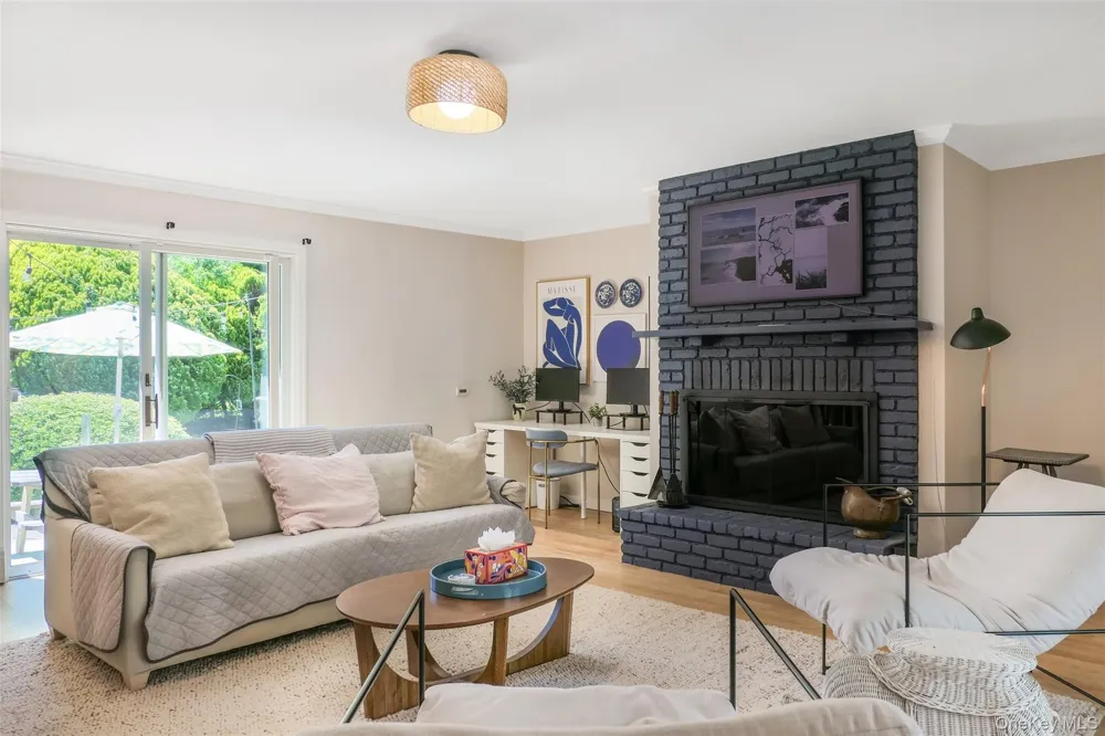 47 Oak Road East Patchogue, NY 11772