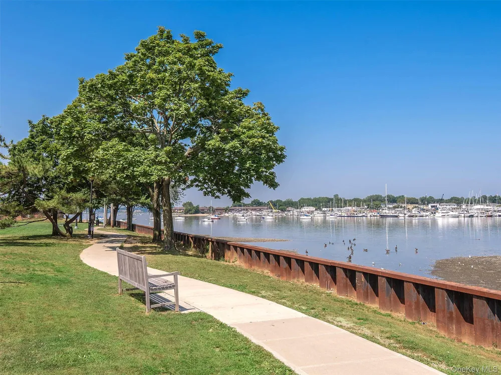 11 Shore Road #1 Port Washington, NY 11050