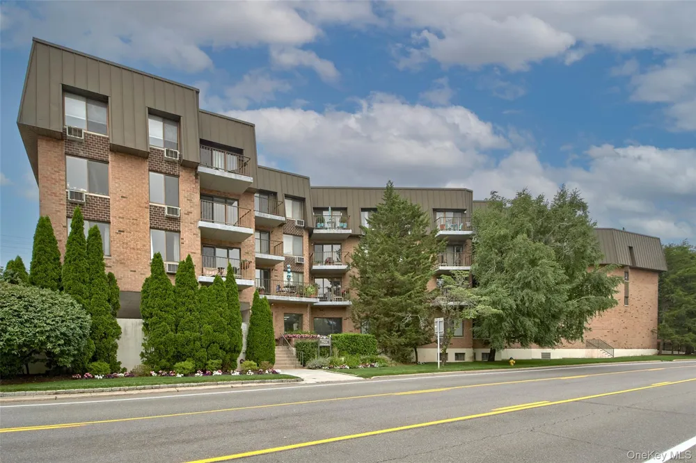 560 Halstead Avenue #2-R Harrison, NY 10528