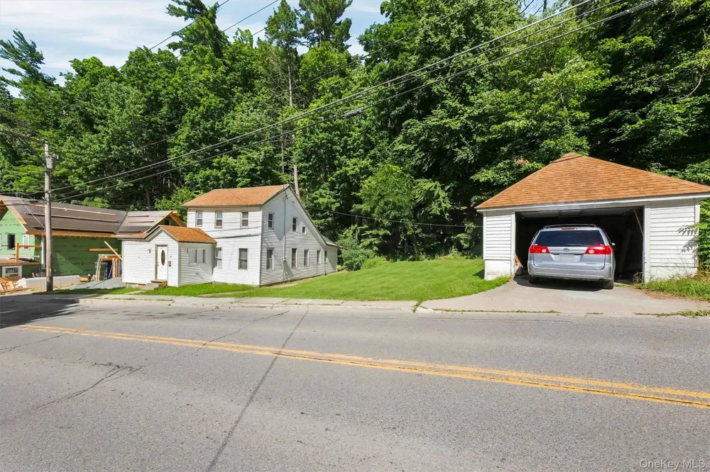 212 Center Street Ellenville, NY 12428
