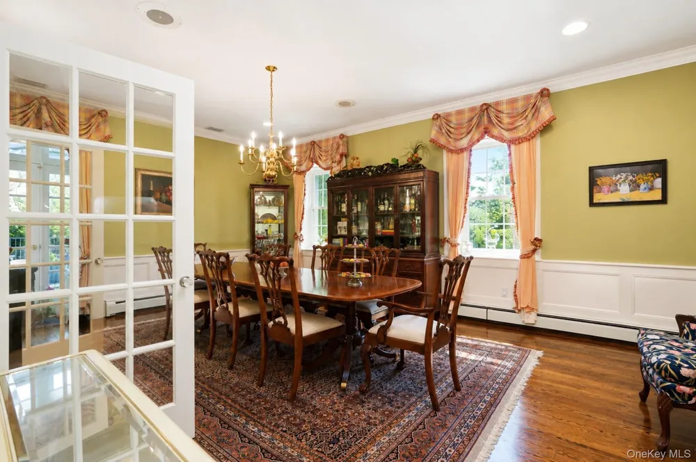 79 Flagg Court Staten Island, NY 10304