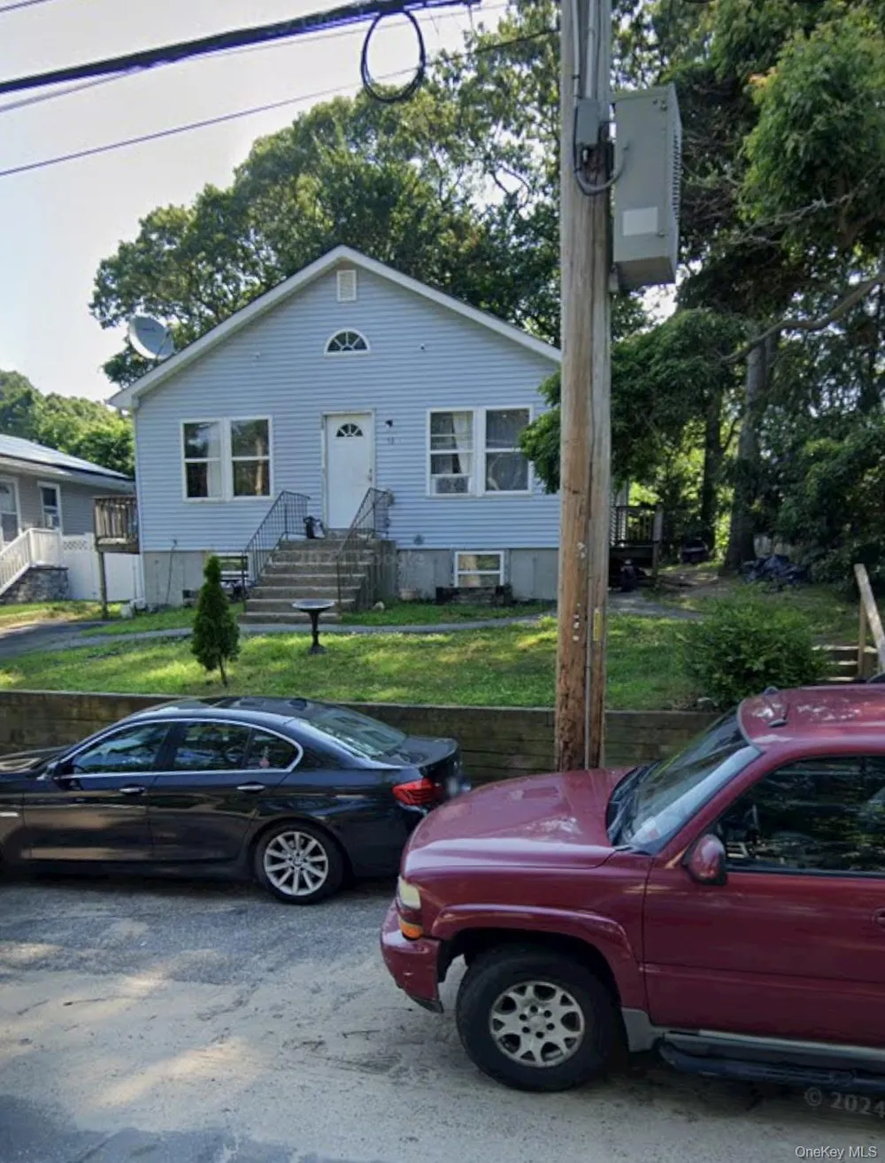 93 Gray Avenue Medford, NY 11763