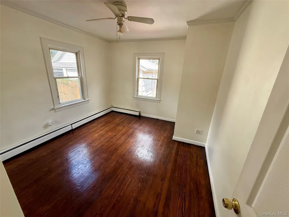 175 S Brookside Avenue Freeport, NY 11520
