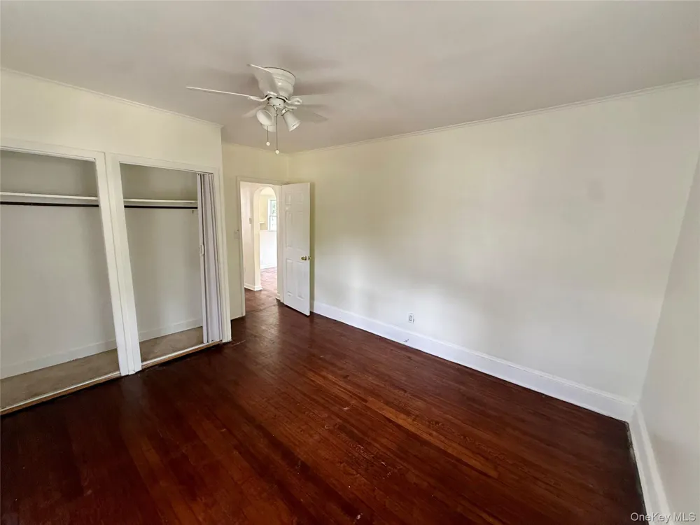 175 S Brookside Avenue Freeport, NY 11520