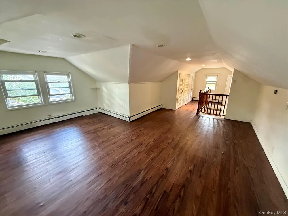 175 S Brookside Avenue Freeport, NY 11520