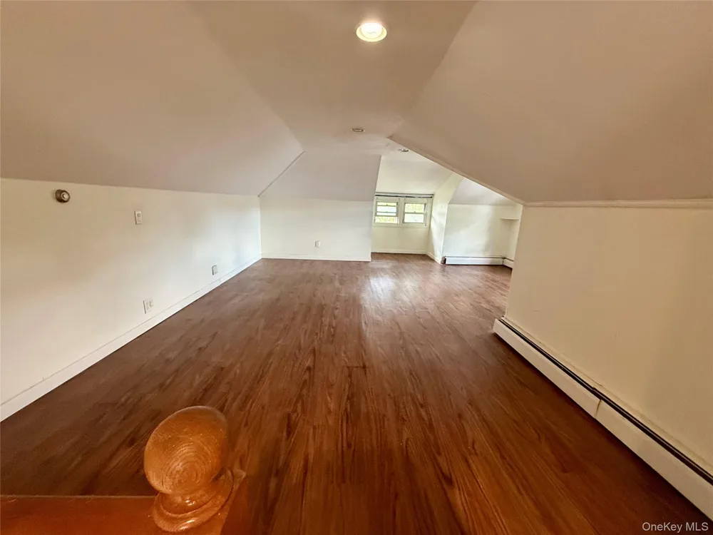 175 S Brookside Avenue Freeport, NY 11520