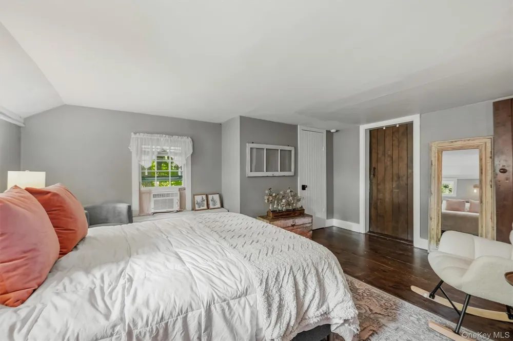 51 Mountainside Road Warwick, NY 10990