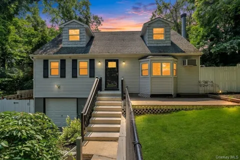 14 Seaside Avenue