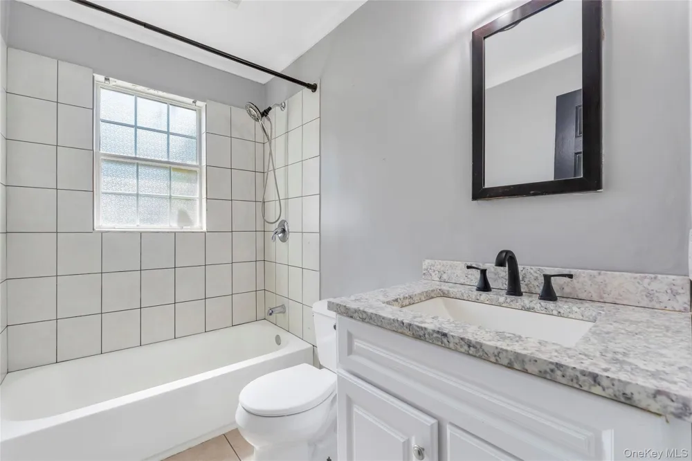 14 Seaside Avenue Sound Beach, NY 11789