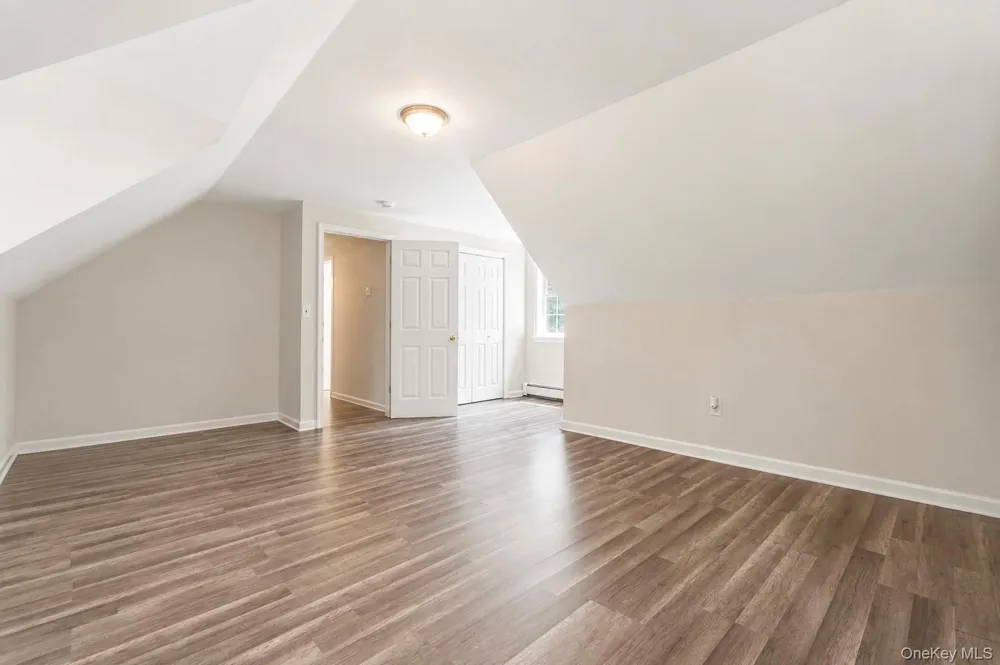 14 Seaside Avenue Sound Beach, NY 11789