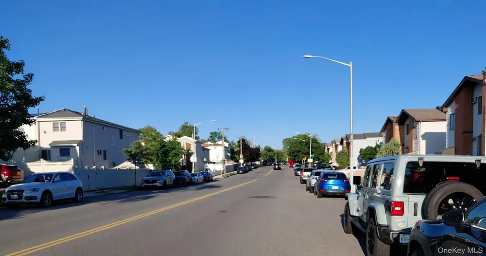 271 Leverett Avenue Staten Island, NY 10308