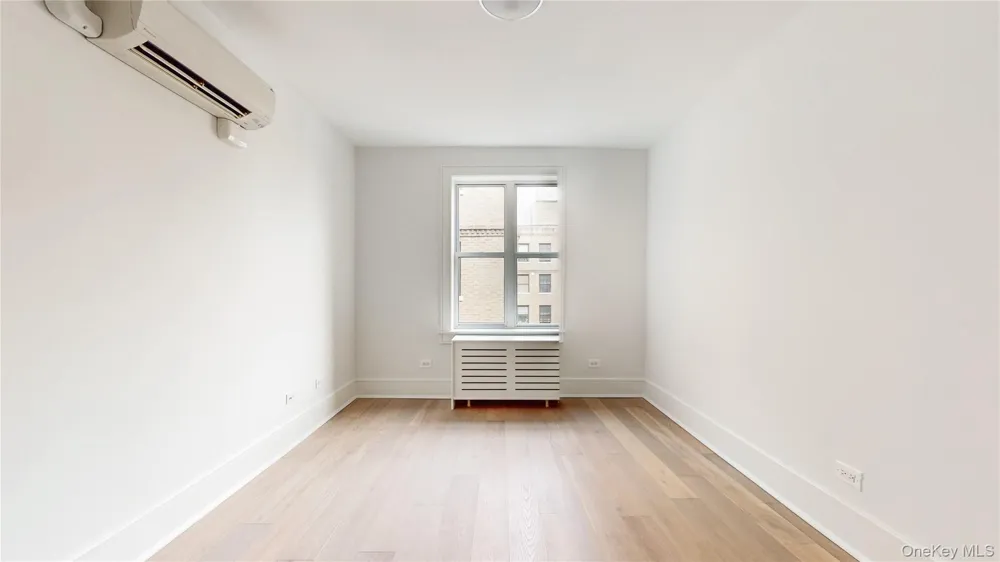 14809 Northern Boulevard #5M Flushing, NY 11354