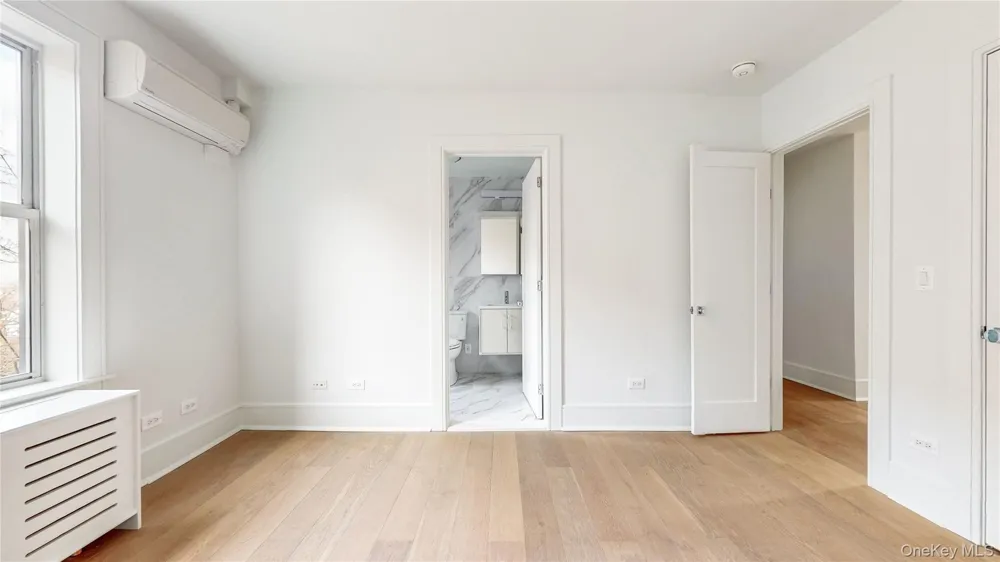 14809 Northern Boulevard #5M Flushing, NY 11354