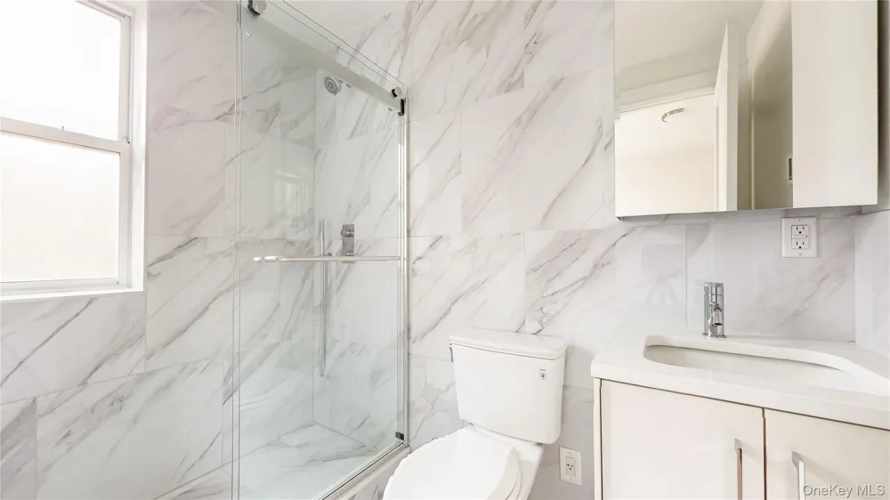 14809 Northern Boulevard #5M Flushing, NY 11354
