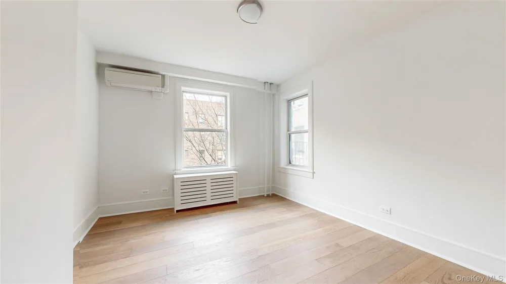 14809 Northern Boulevard #5M Flushing, NY 11354