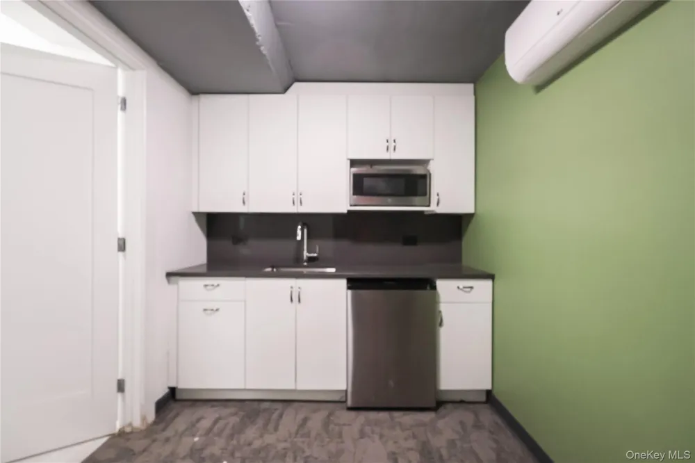 14809 Northern Boulevard #5M Flushing, NY 11354