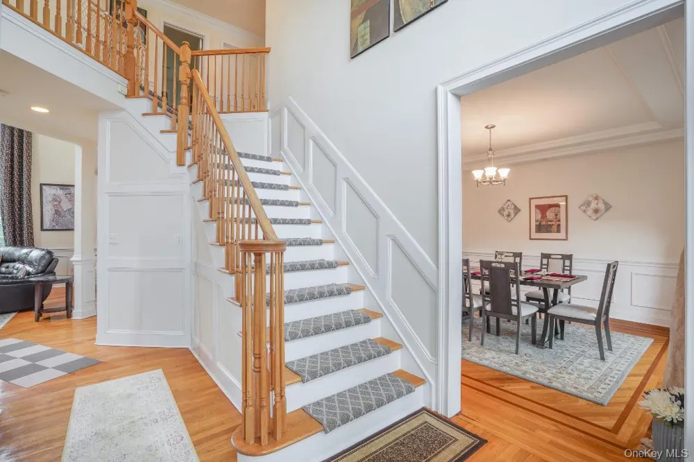 36 Thames Road Poughkeepsie, NY 12603