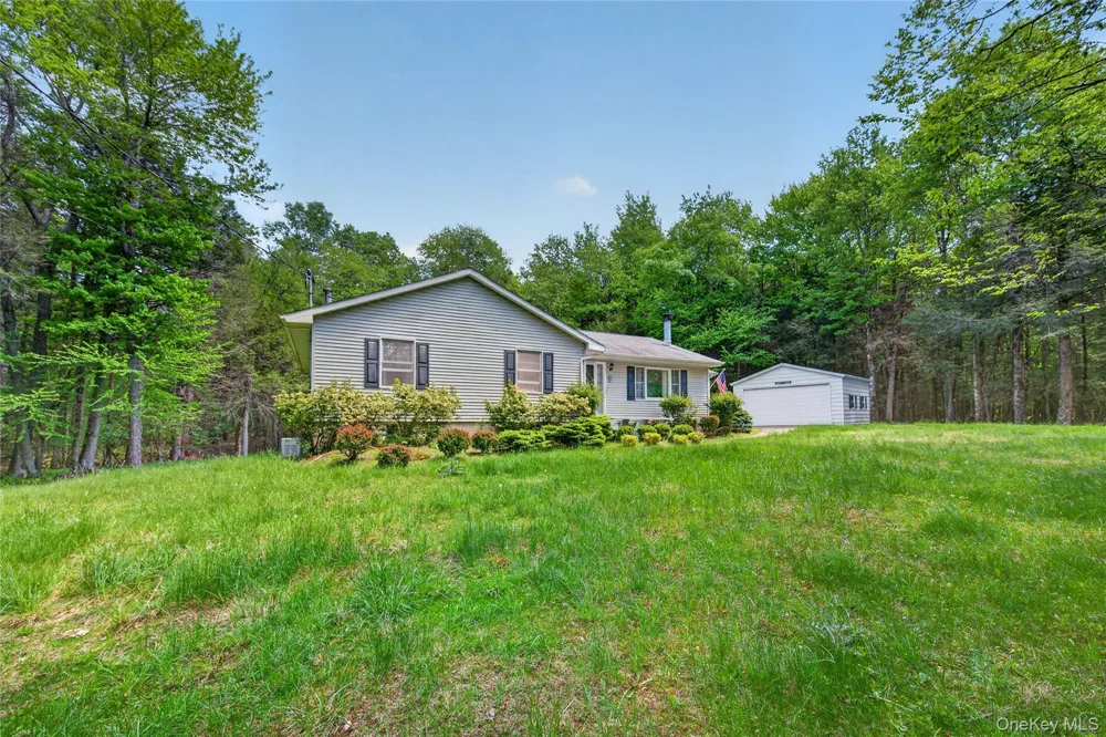 284 Bowers Road Rock Hill, NY 12775