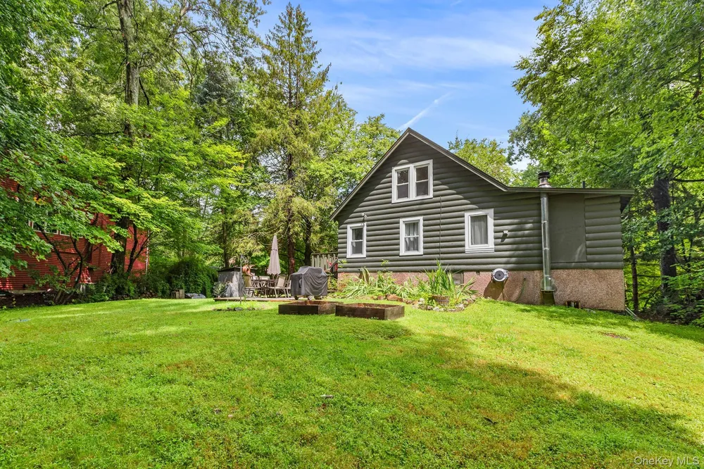 35 Birch Trail Carmel, NY 10512