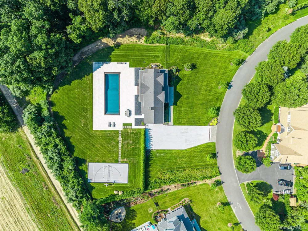 2790 Stanley Road Mattituck, NY 11952