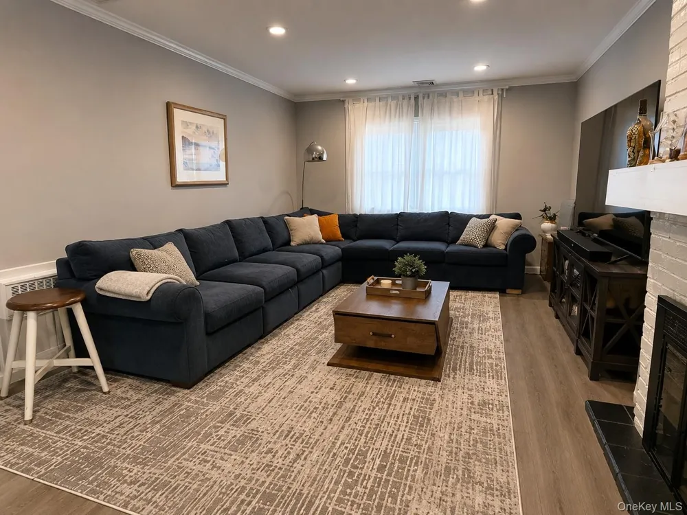 7 Lake Drive Middle Island, NY 11953