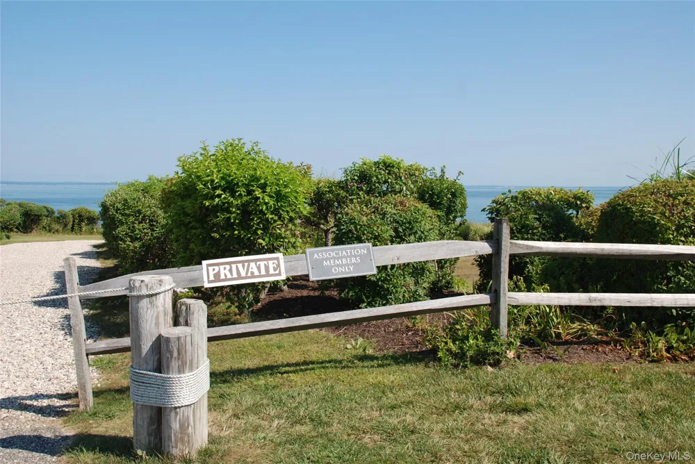 700 Plum Island Lane Orient, NY 11957