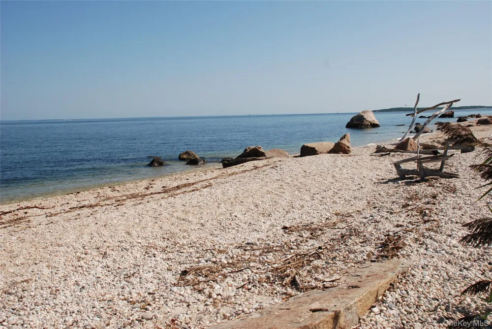 700 Plum Island Lane Orient, NY 11957