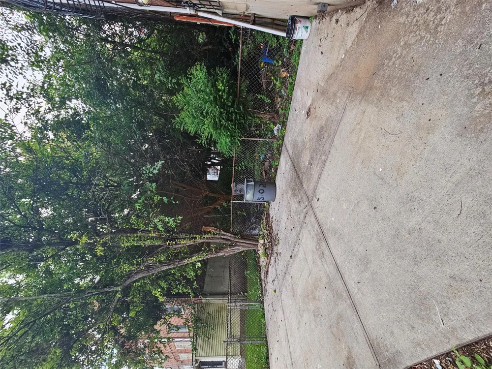 322 Wortman Avenue Brooklyn, NY 11207