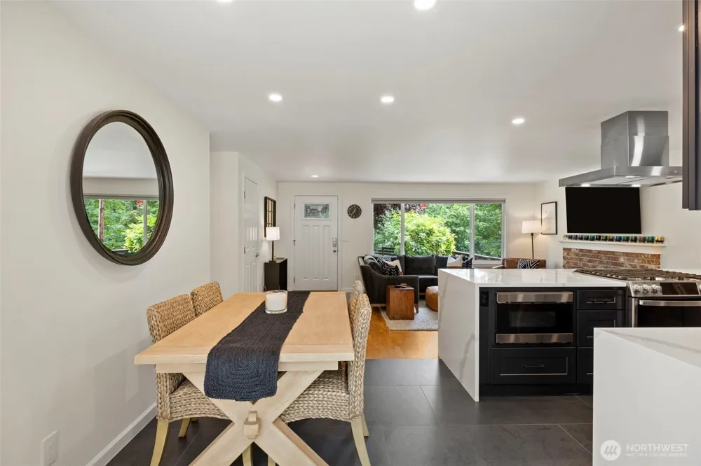 450 Mount Defiance Circle SW Issaquah, WA 98027