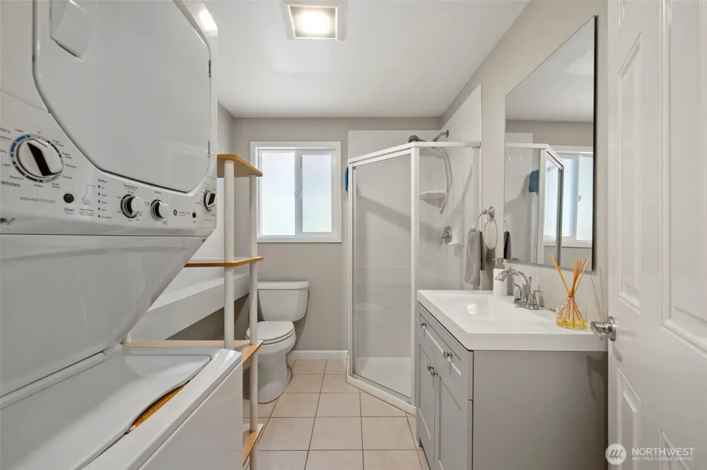 450 Mount Defiance Circle SW Issaquah, WA 98027
