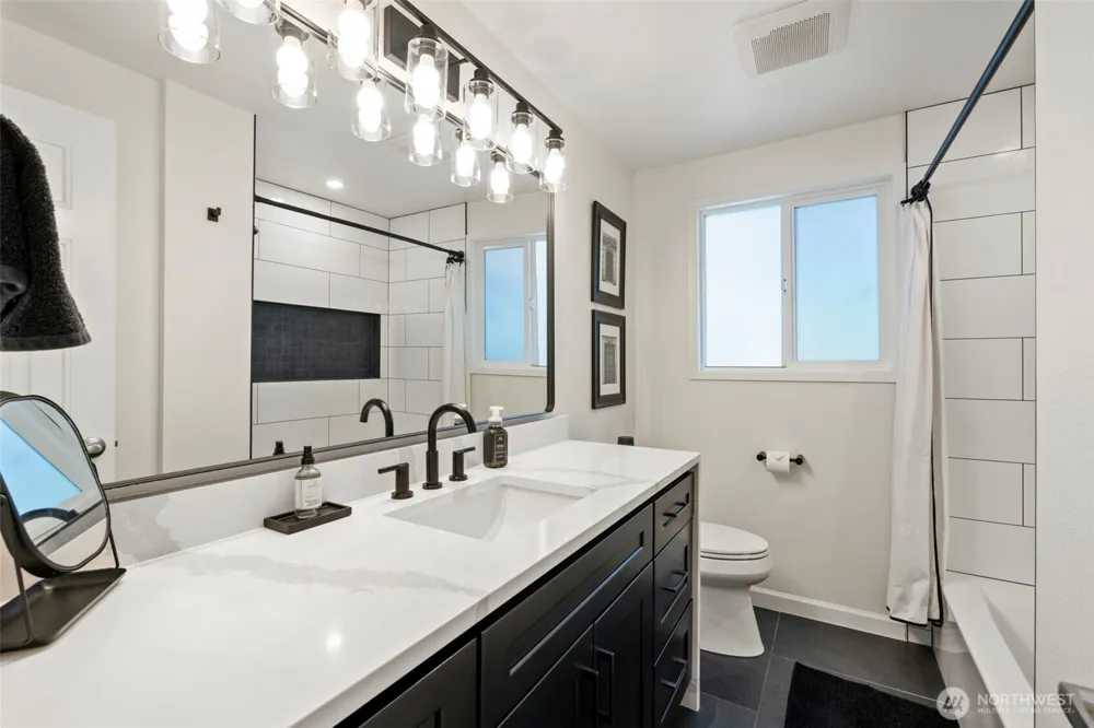 450 Mount Defiance Circle SW Issaquah, WA 98027