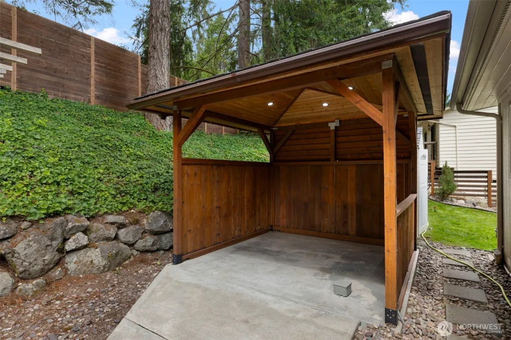 450 Mount Defiance Circle SW Issaquah, WA 98027