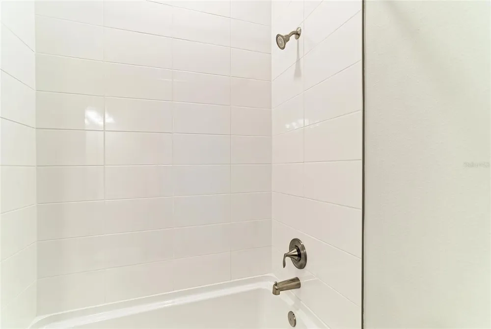 10183 LILAC MANOR TRACE San Antonio, FL 33576