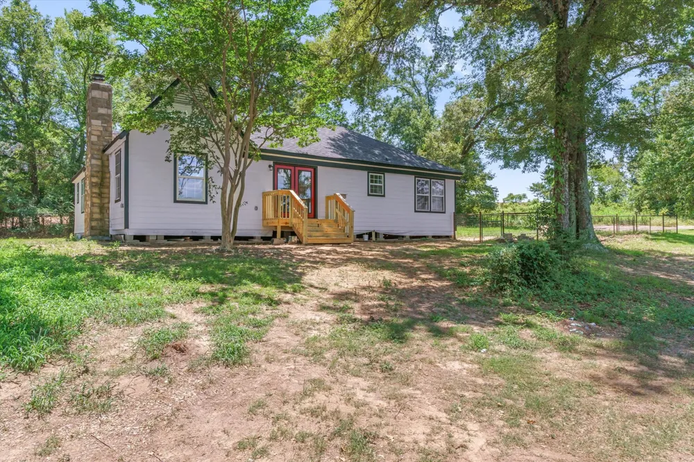4022 VZ County Road 1701 Grand Saline, TX 75140