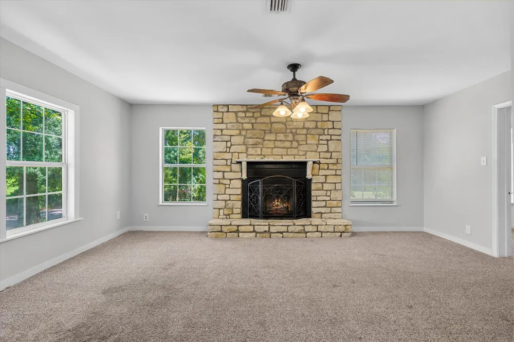 4022 VZ County Road 1701 Grand Saline, TX 75140