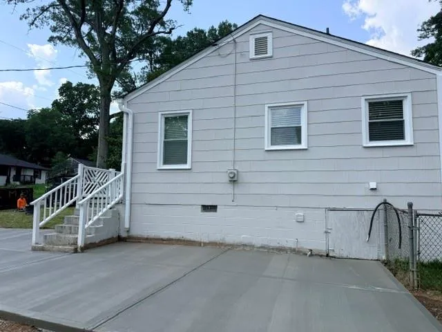 2005 Benson Avenue SE Smyrna, GA 30080