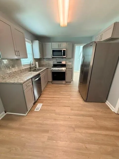 2005 Benson Avenue SE Smyrna, GA 30080