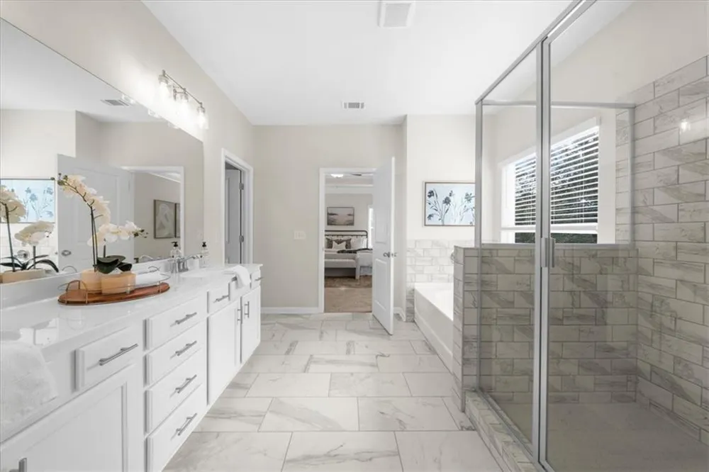 8620 Standing Stone Ball Ground, GA 30107