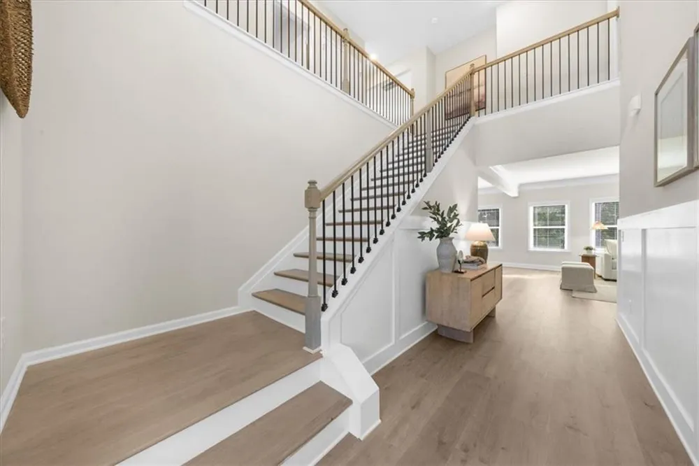 8620 Standing Stone Ball Ground, GA 30107