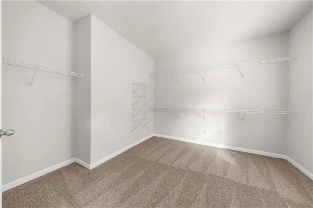 8620 Standing Stone Ball Ground, GA 30107