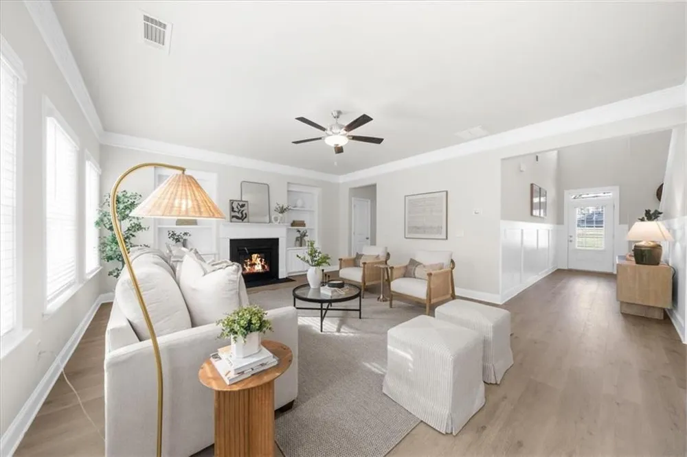 8620 Standing Stone Ball Ground, GA 30107
