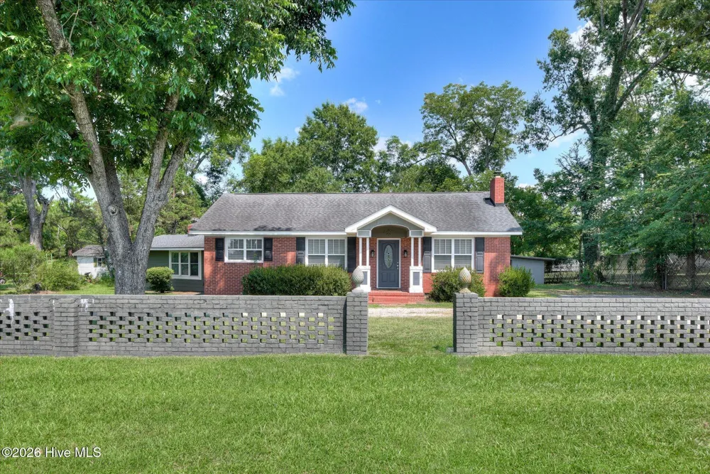 436 Main Street Saluda, SC 29138