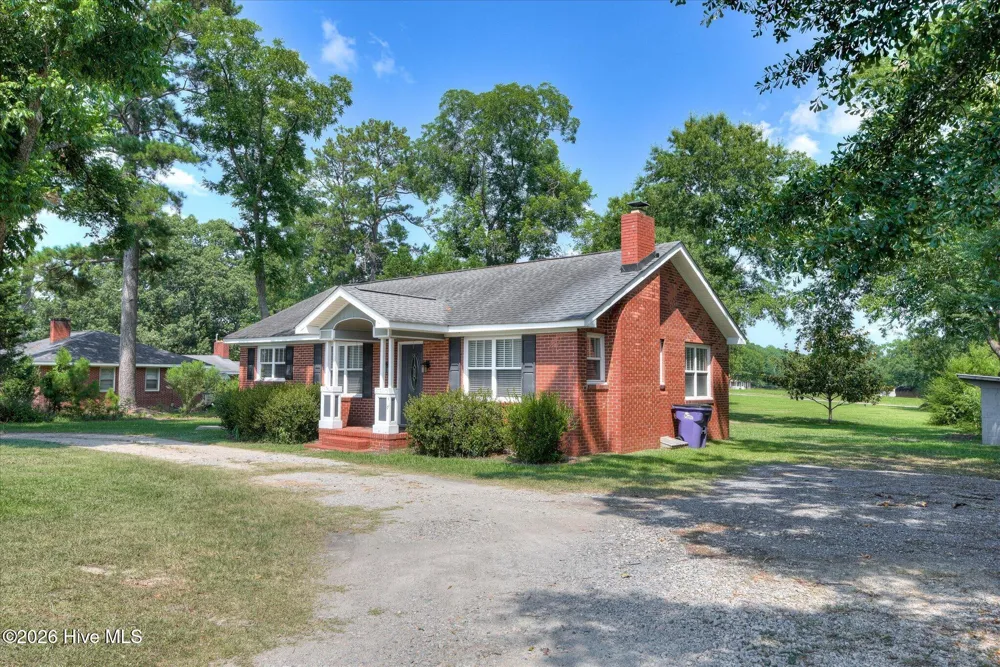 436 Main Street Saluda, SC 29138