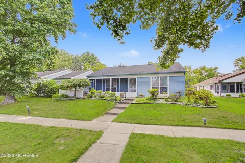 871 Liverpool Circle #B